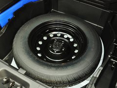 2014款 2.0L 手动 两驱 舒适导航版 5座