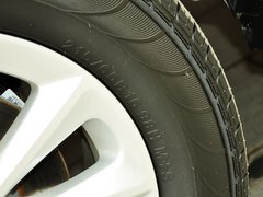 2014款 2.0L 手动 两驱 舒适导航版 5座
