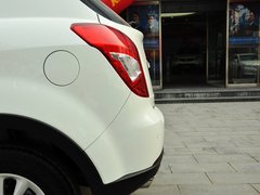 2014款 2.0L 手动 两驱 舒适导航版 5座