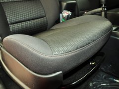 2014款 2.0L 手动 两驱 舒适导航版 5座