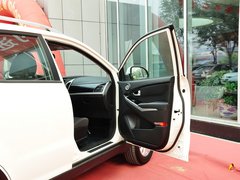 2014款 2.0L 手动 两驱 舒适导航版 5座