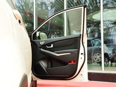 2014款 2.0L 手动 两驱 舒适导航版 5座
