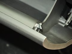 2014款 2.0L 手动 两驱 舒适导航版 5座