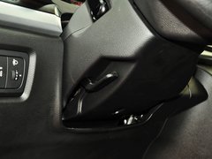 2014款 2.0L 手动 两驱 舒适导航版 5座