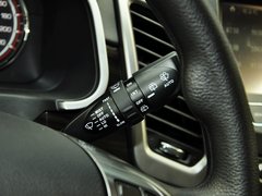 2014款 2.0L 手动 两驱 舒适导航版 5座