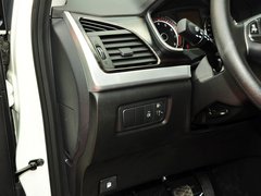2014款 2.0L 手动 两驱 舒适导航版 5座