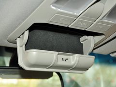 2014款 2.0L 手动 两驱 舒适导航版 5座