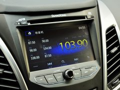 2014款 2.0L 手动 两驱 舒适导航版 5座
