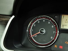 2014款 2.0L 手动 两驱 舒适导航版 5座