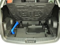2014款 2.0L 手动 两驱 舒适导航版 5座