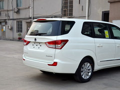 2014款 2.0T 自动 两驱豪华导航版 7座