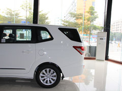 2014款 2.0T 自动 两驱豪华导航版 7座