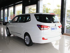2014款 2.0T 自动 两驱豪华导航版 7座