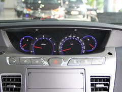 2014款 2.0T 自动 两驱豪华导航版 7座
