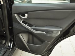 2014款 2.0L 自动 两驱精英导航版 5座