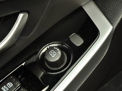 2014款 2.0L 自动 两驱精英导航版 5座