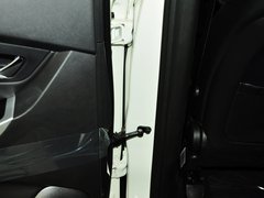 2014款 2.0L 自动 两驱豪华导航版 5座