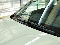 2014款 2.0L 自动 两驱豪华导航版 5座