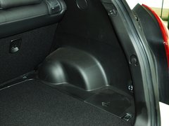 2014款 2.0L 自动 两驱豪华导航版 5座
