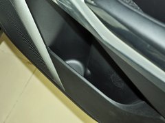 2014款 2.0L 自动 两驱豪华导航版 5座