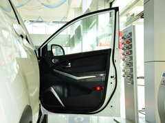 2014款 2.0L 自动 两驱豪华导航版 5座