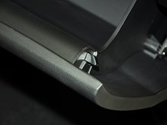2014款 2.0L 自动 两驱豪华导航版 5座