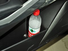 2014款 2.0L 自动 两驱豪华导航版 5座