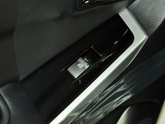 2014款 2.0L 自动 两驱豪华导航版 5座
