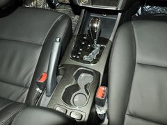 2014款 2.0L 自动 两驱豪华导航版 5座