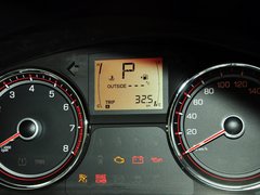 2014款 2.0L 自动 两驱豪华导航版 5座