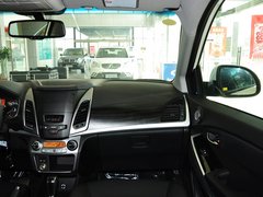 2014款 2.0L 自动 两驱豪华导航版 5座