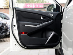 2014款 2.0L 自动 四驱豪华导航版 5座