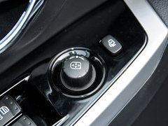 2014款 2.0L 自动 四驱豪华导航版 5座