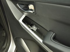 2014款 2.0L 自动 四驱豪华导航版 5座