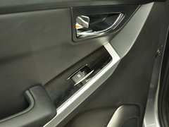 2014款 2.0L 自动 四驱豪华导航版 5座