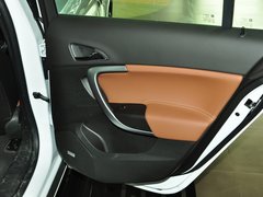 2014款 2.0T 自动 GS纵情运动版
