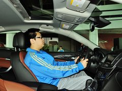 2014款 2.4L 自动 SIDI豪华时尚型