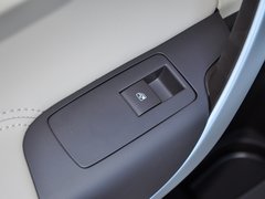 君威 2014款 2.0L 自动 精英时尚型
