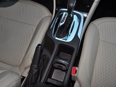 2014款 2.0L 自动 领先时尚型