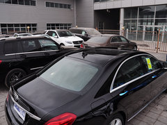 2014款 S400L 3.0T 自动 豪华型