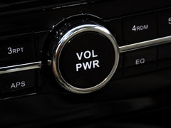 2014款 1.5L 手动 幸福版