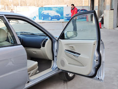 2014款 1.5L 手动 幸福版
