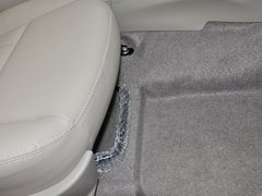 2014款 1.5L 手动 旗舰版