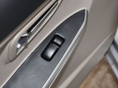 2014款 1.5L 手动 旗舰版