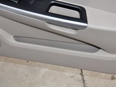 2014款 1.5L 手动 旗舰版
