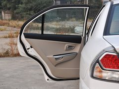 2014款 1.5L 手动 旗舰版