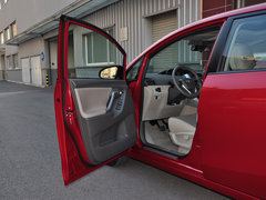 2014款 180G CVT 星耀 舒适版 5座