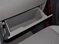 2014款 180G CVT 星耀 舒适版 5座