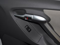 2014款 180E CVT 星耀 精英多功能版 7座