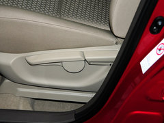 2014款 180E CVT 星耀 精英版 5座